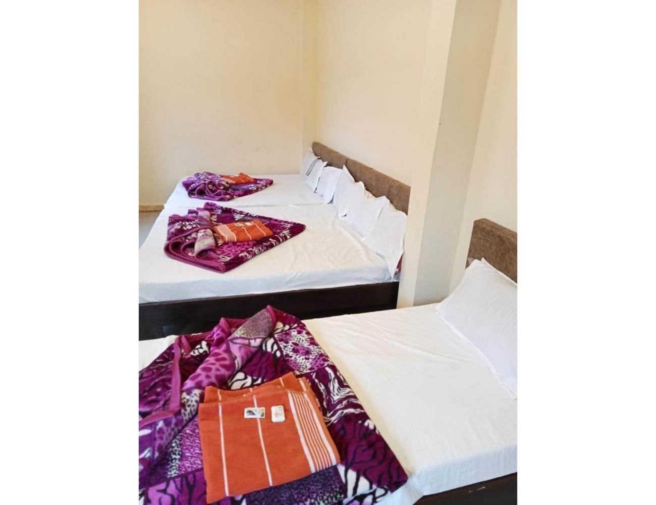 Hotel Mahakal Vishram, Удджайн Экстерьер фото